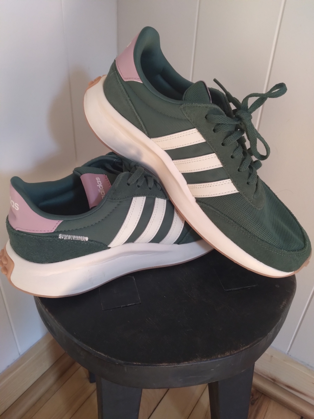 adidas Women’s Forest Green & Lavender Accent 70s Running Style Sneaker.